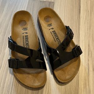 Like new Birkenstock size 36 / 6 black sandals